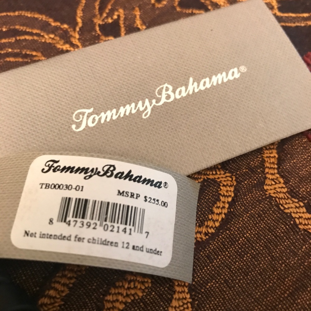 NEW Tommy Bahama Men’s Stainless Steel Watch - Picture 8 of 8